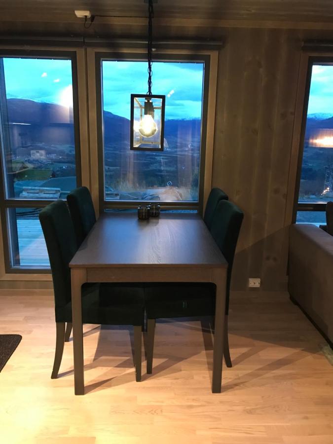 Vangslia, Oppdal. Lekker Leilighet Med Ski Inn/Ski Ut エクステリア 写真